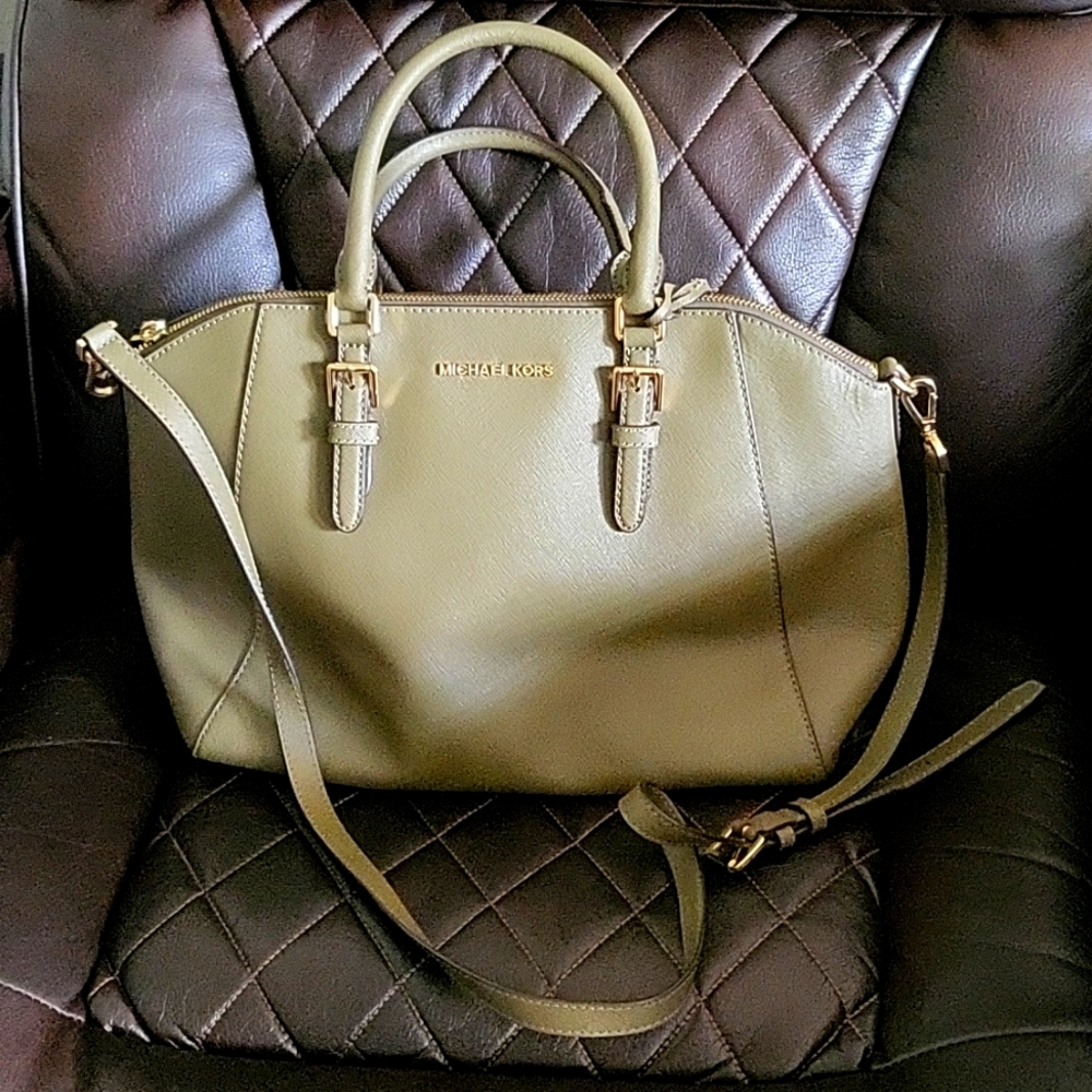 PURSE
